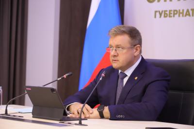 Николай Любимов поручил активизировать вакцинацию работников рязанских предприятий